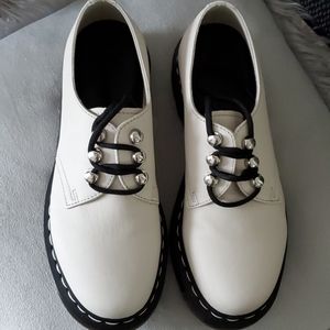 Dr Martens